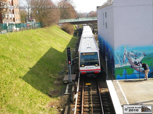 DT4 151-12,HHA-U Bahn,JA.jpg